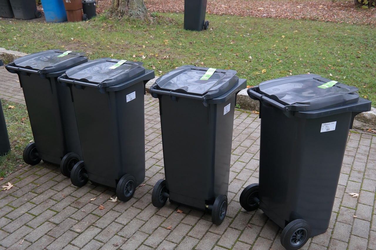 Fortnightly bin collections to be kept following controversial