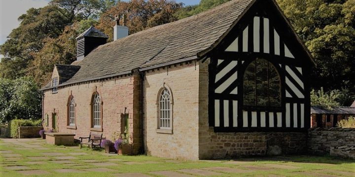 Romiley_-_Chadkirk_Chapel