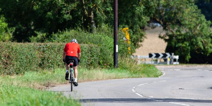 bicycle-g6ac8bd4a8_1920