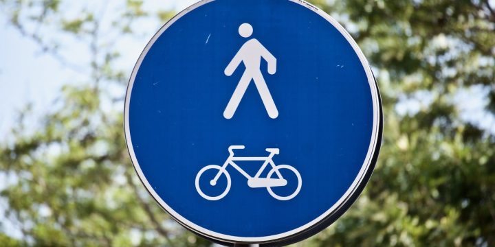 road-sign-g5fcf36ab5_1280